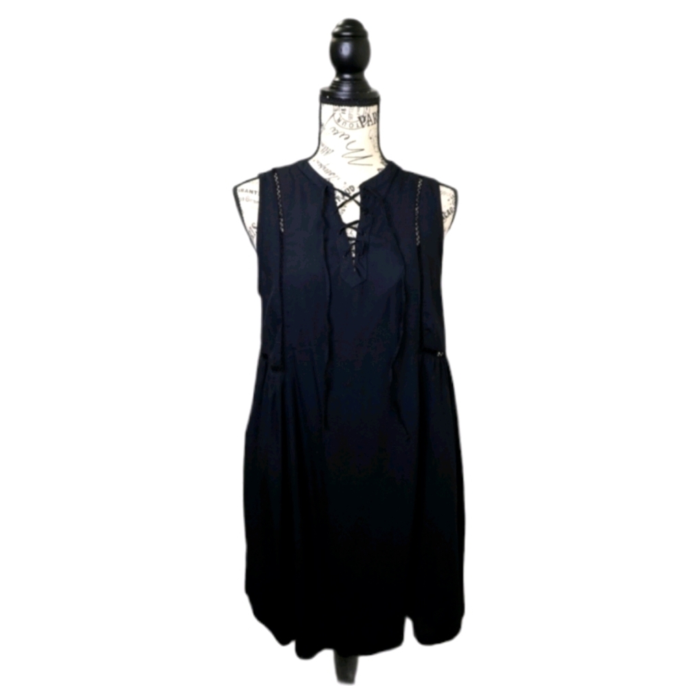 Old Navy  black dress